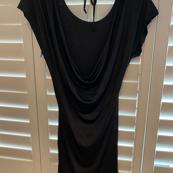 Black slinky open back mini dress - Picture 2 of 3